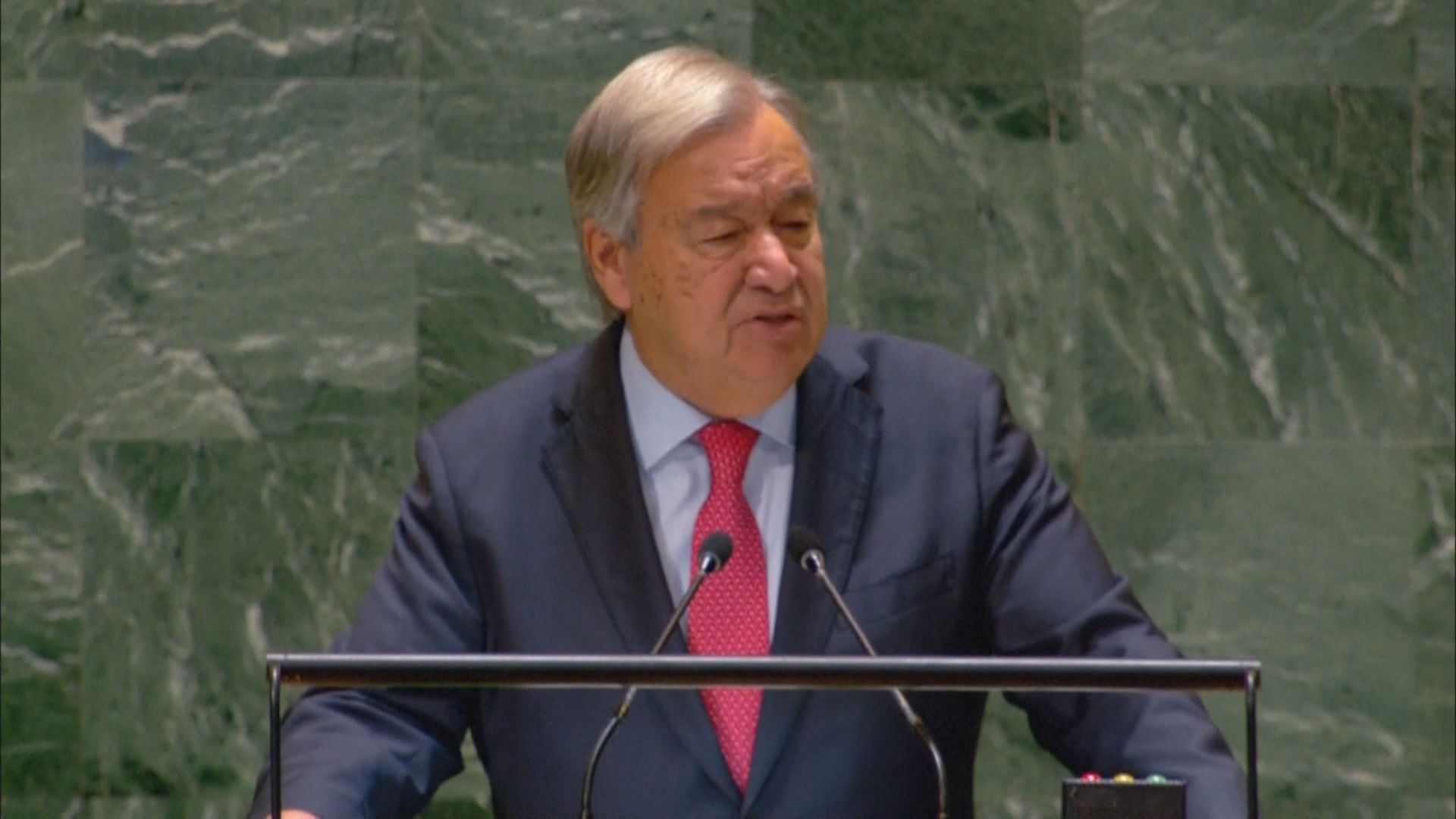 "Carro do senhorzinho é lixo", disse Bia Miranda sobre acidente com Porsche