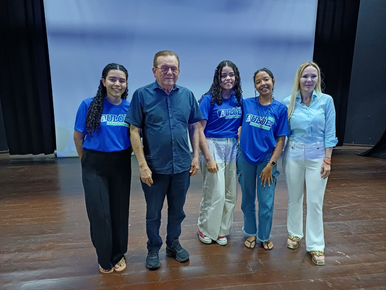 WhatsApp-Image-2025-08-24-at-12.56.46.jpeg Prefeitura de São Gonçalo divulga melhores colocados nos simulados preparatórios para o IF e Enem