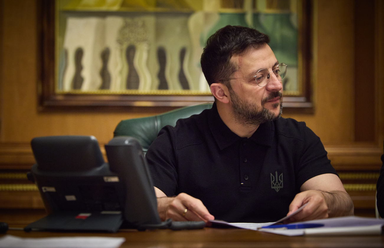 zelensky.png "Carro do senhorzinho é lixo", disse Bia Miranda sobre acidente com Porsche