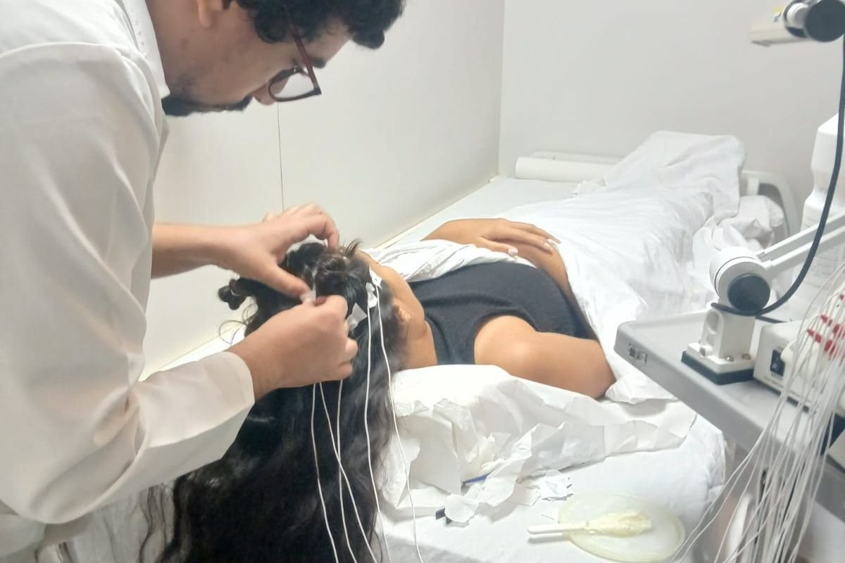 Hospital Maria Alice Fernandes, em Natal, inicia serviço de eletroencefalograma para crianças e adolescentes internados, com atendimento seguro e especializado.