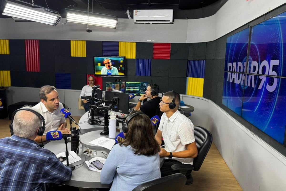 Cadu-Xavier-no-Radar-95.jpg Secretário da Fazenda do RN garante que pagamento do décimo terceiro dos servidores será concluído até janeiro, mantendo calendário sem comprometer finanças.