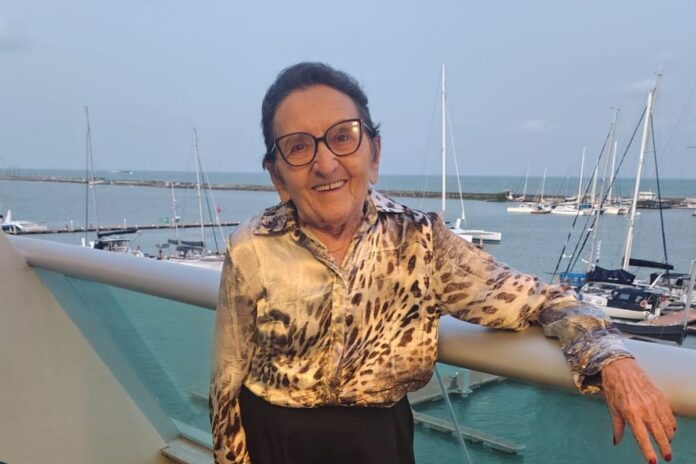 TV Ponta Negra exibe neste sábado o programa Sem Filtro com Micarla, com entrevistas sobre empreendedorismo, cinema e talentos potiguares.