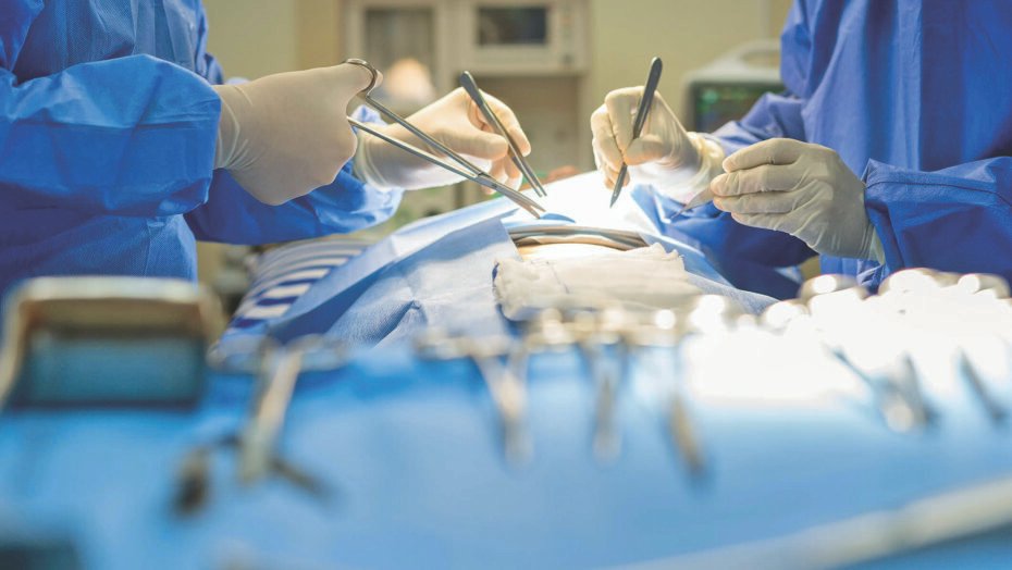 Prefeitura do Natal garante retomada total dos procedimentos de alta e média complexidade, com médicos e hospitais regularizando atendimento.