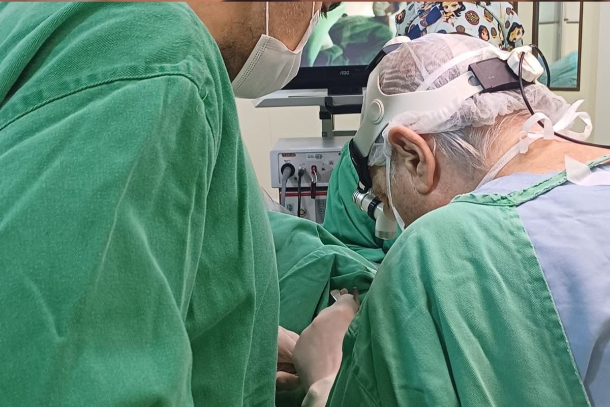 O VIII Curso de Fissura Labiopalatal capacita profissionais em Natal com especialistas nacionais e internacionais, aulas práticas e cirurgias ao vivo.