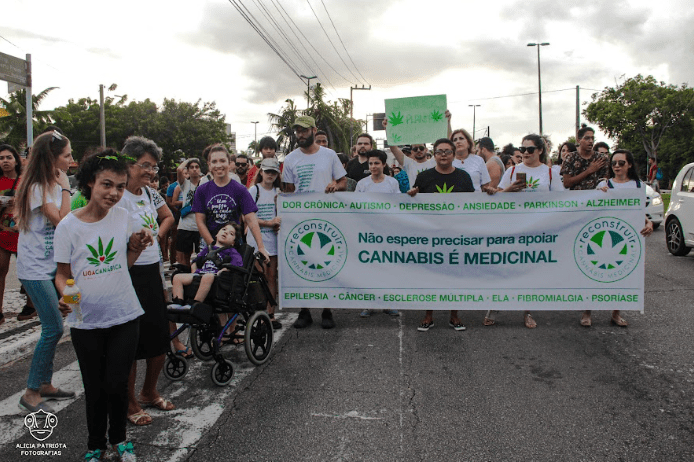 Marcha-da-Maconha-Alicia-Patriota.png Marcha da Maconha 2025 reúne ativistas em Natal por fim da guerra às drogas