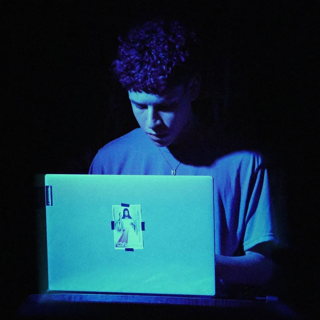 Desktop Is celebra força da cena eletrônica potiguar em “Mulher Mar Herdeira Do Sol ”