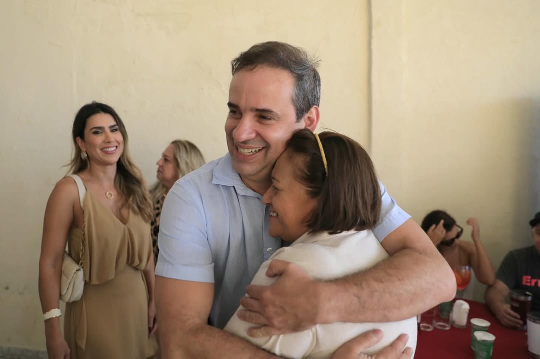 Quero-deixar-aqui-meu-abraco-de-aniversario-ao-querido-companheiro-secretario-da-Fazenda-Cadu-.jpg Cadu admite possibilidade