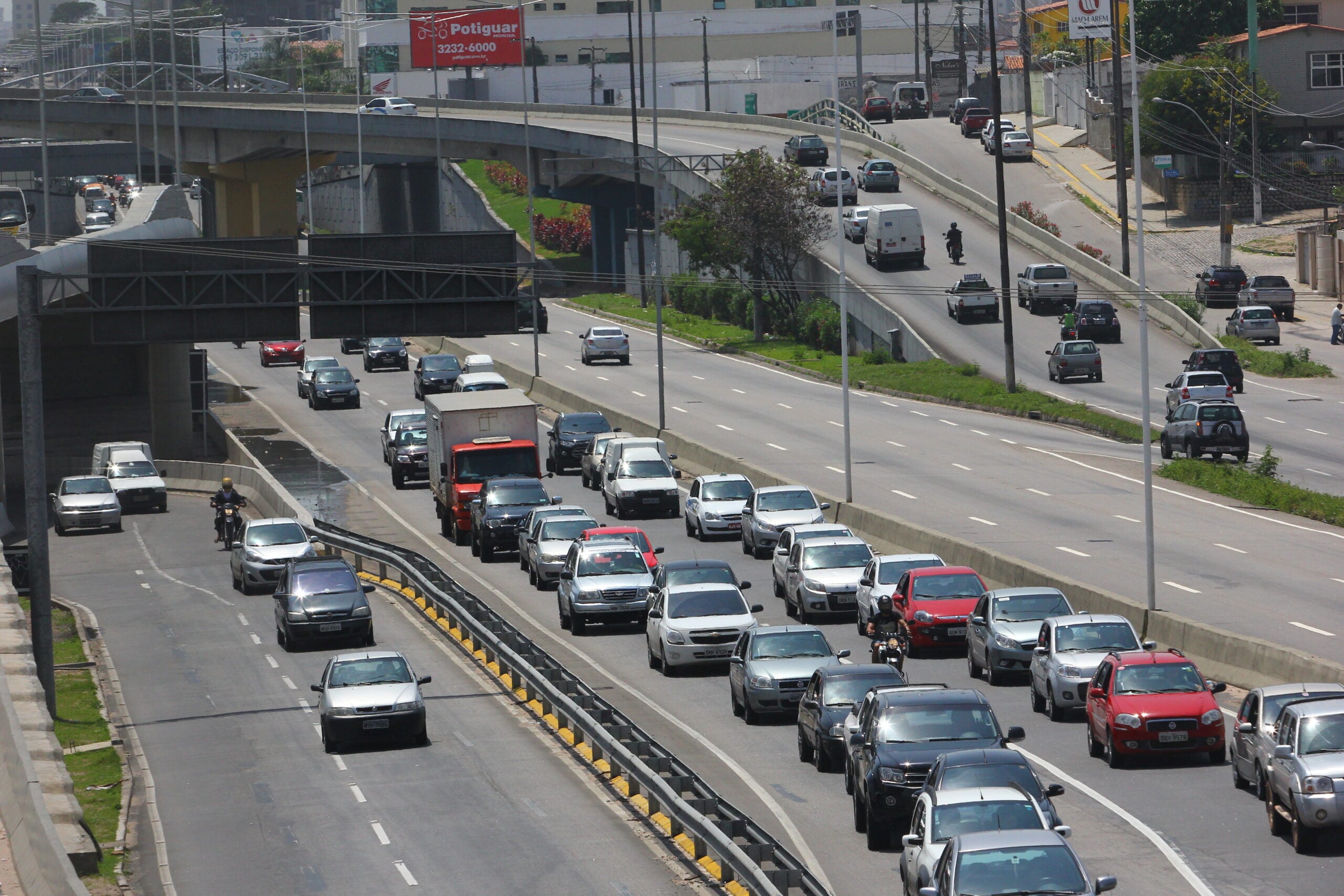 Mais de 5 mil motoristas têm renovação automática da CNH no RN