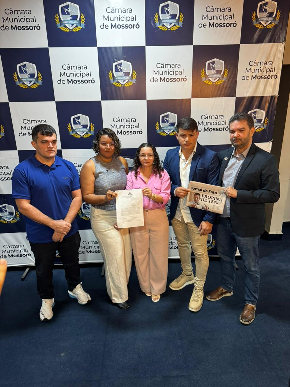 WhatsApp-Image-2026-01-28-at-15.03.30.jpeg Oposição articula CEI para investigar gestão Allyson em Mossoró