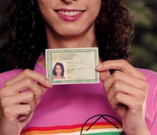 Assistência jurídica facilita retificação de nome e gênero para pessoas trans em Macaíba