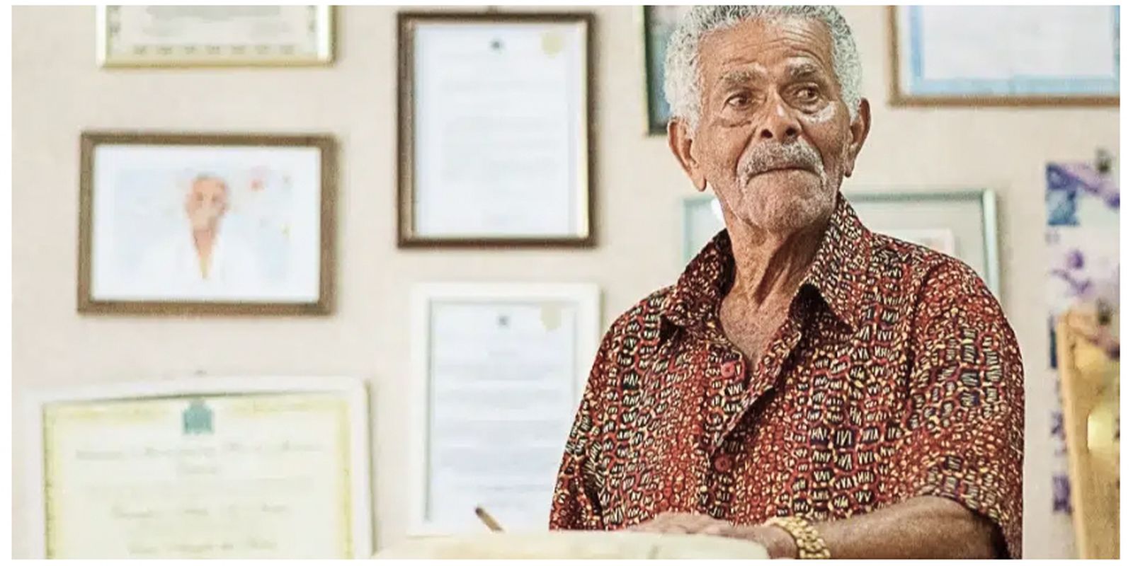morre_aos_106_anos_ogan_bangbala.jpg